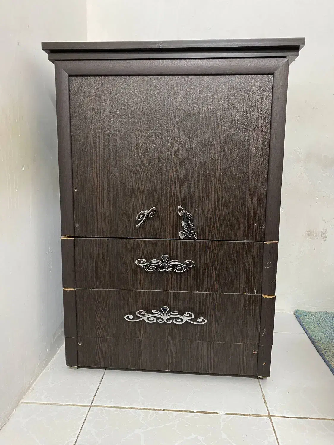 میز و صندلی خیاطی|لوازم خیاطی و بافتنی|ری, امین آباد|دیوار