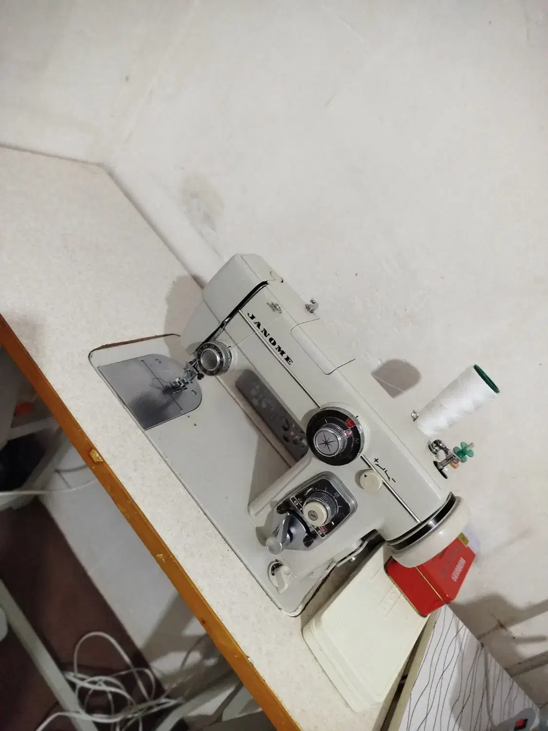 چرخ ژانومه اصل|چرخ خیاطی و ریسندگی|حویق, |دیوار