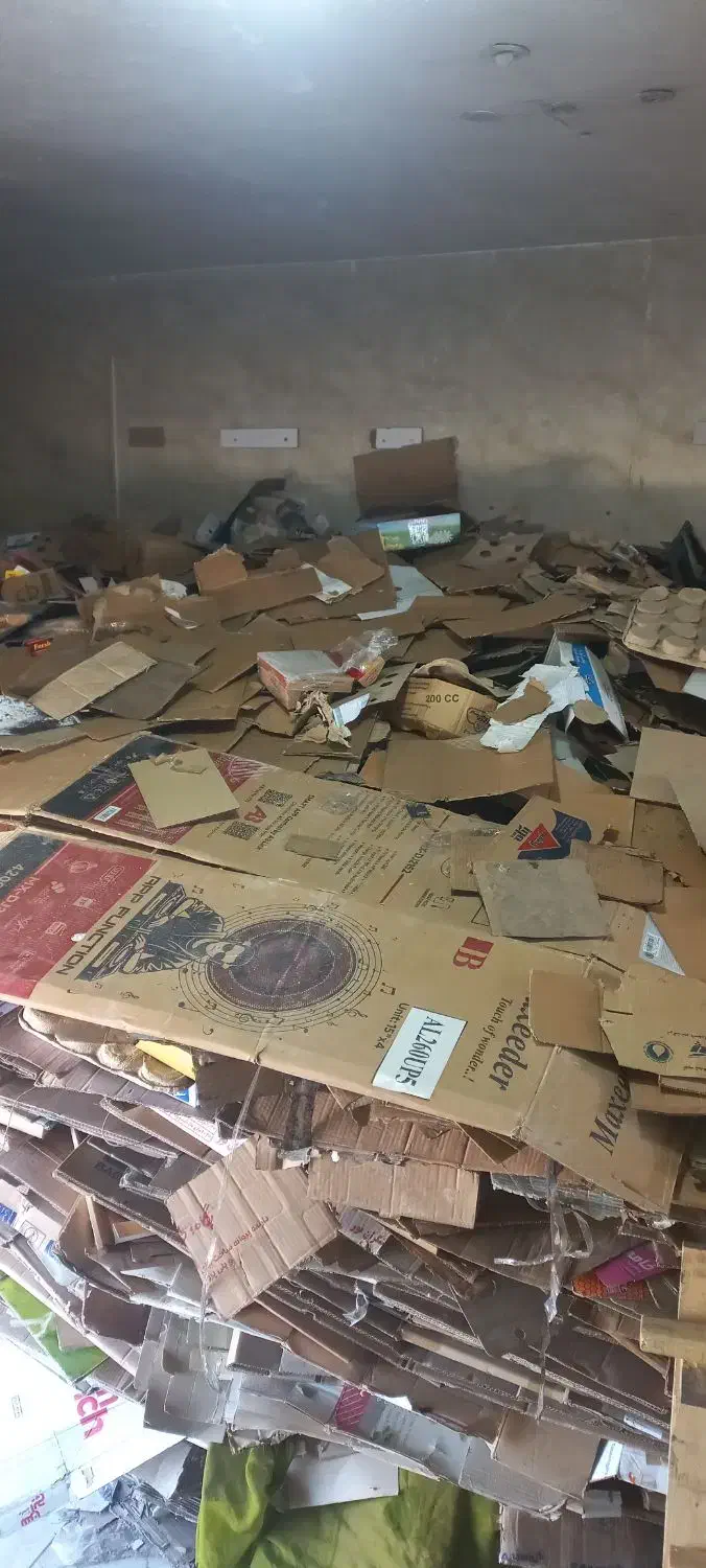 خریدار ضایعات کارتن دفتر مشما و ضایعات آهن وغیره|عمده‌فروشی|صباشهر, |دیوار