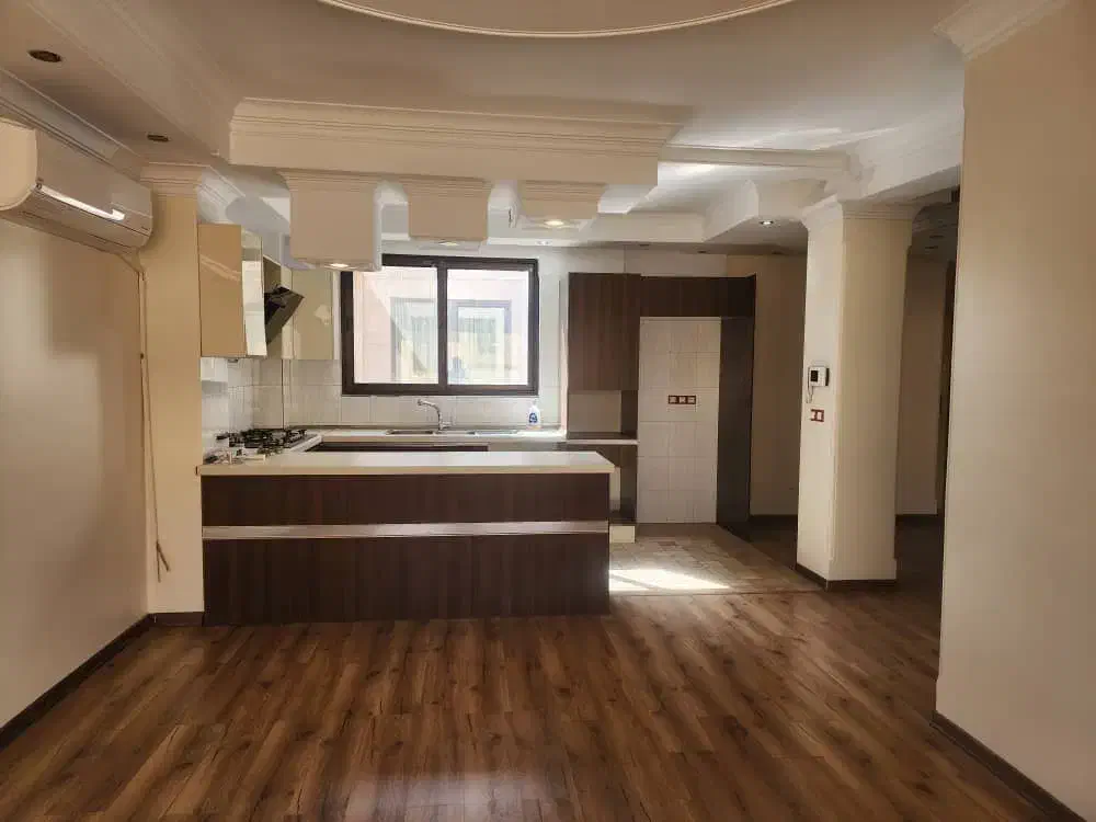 ۱۴۰ متر تجاری و اداری مناسب همه مشاغل|اجارهٔ دفتر کار، اتاق اداری، مطب|قم, قلعه یزدیها|دیوار