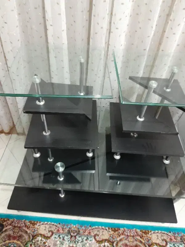 جلو مبلی و دو عدد عسلی شیشه ای|مبلمان خانگی و میز عسلی|فردیس, فردیس|دیوار