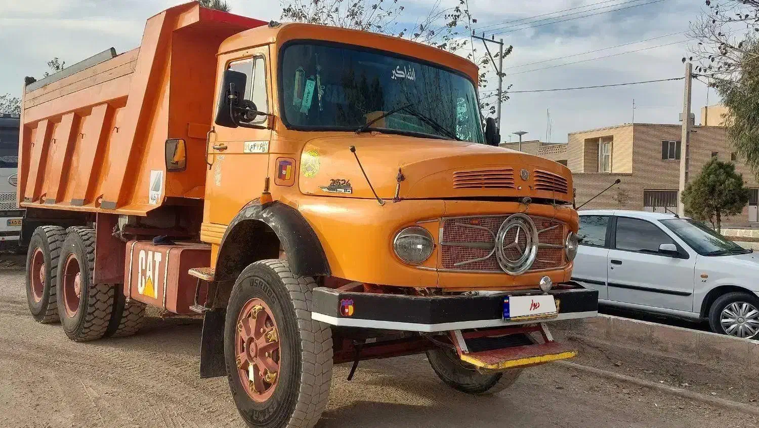 زیرمایلرمدل ۸۳|خودرو سنگین|اردستان, |دیوار