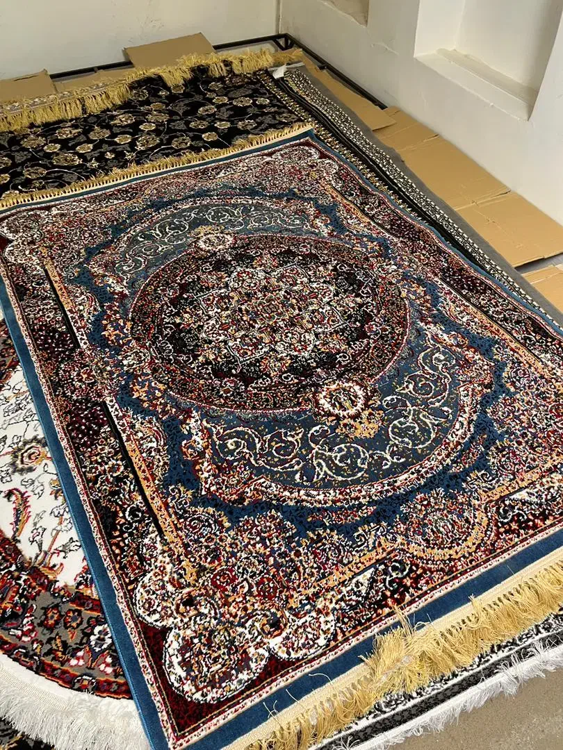 کناره ۷۰۰شانه|فرش|سنندج, |دیوار