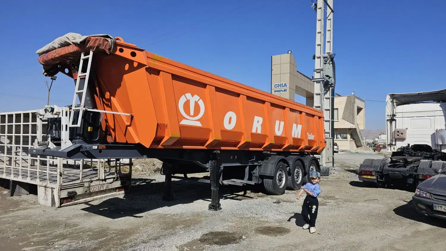 تریلی کمپرسی اروم شرکتی|خودرو سنگین|تهران, هاشمی|دیوار