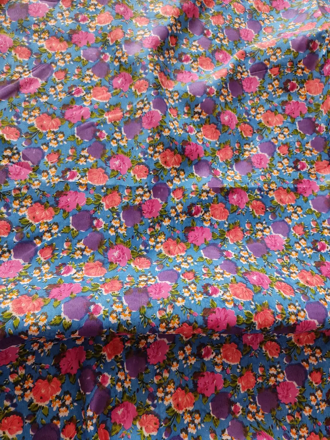 پارچه|رختخواب، بالش، پتو|خمینی‌شهر, |دیوار