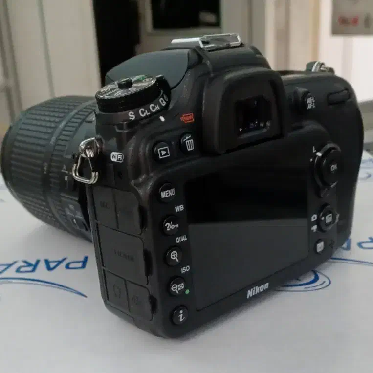 دوربین نیکون d7200 به همراه لنز 18-140|دوربین عکاسی و فیلمبرداری|میاندوآب, |دیوار