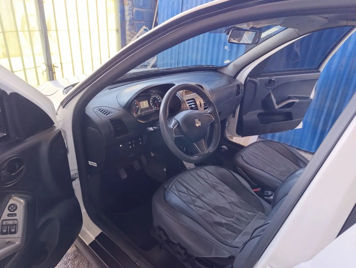کوییکGXL 1403|خودرو سواری و وانت|سیرجان, |دیوار