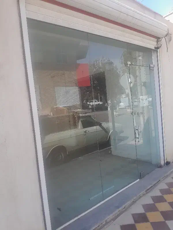 شیشه سکوریت و درب کرکره ای مغازه|مصالح و تجهیزات ساختمان|شاهرود, |دیوار