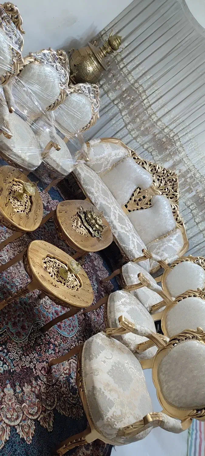 مبل سلطنتی 9نفره تمام چوب گردوسفارشی با میز|مبلمان خانگی و میز عسلی|تبریز, |دیوار