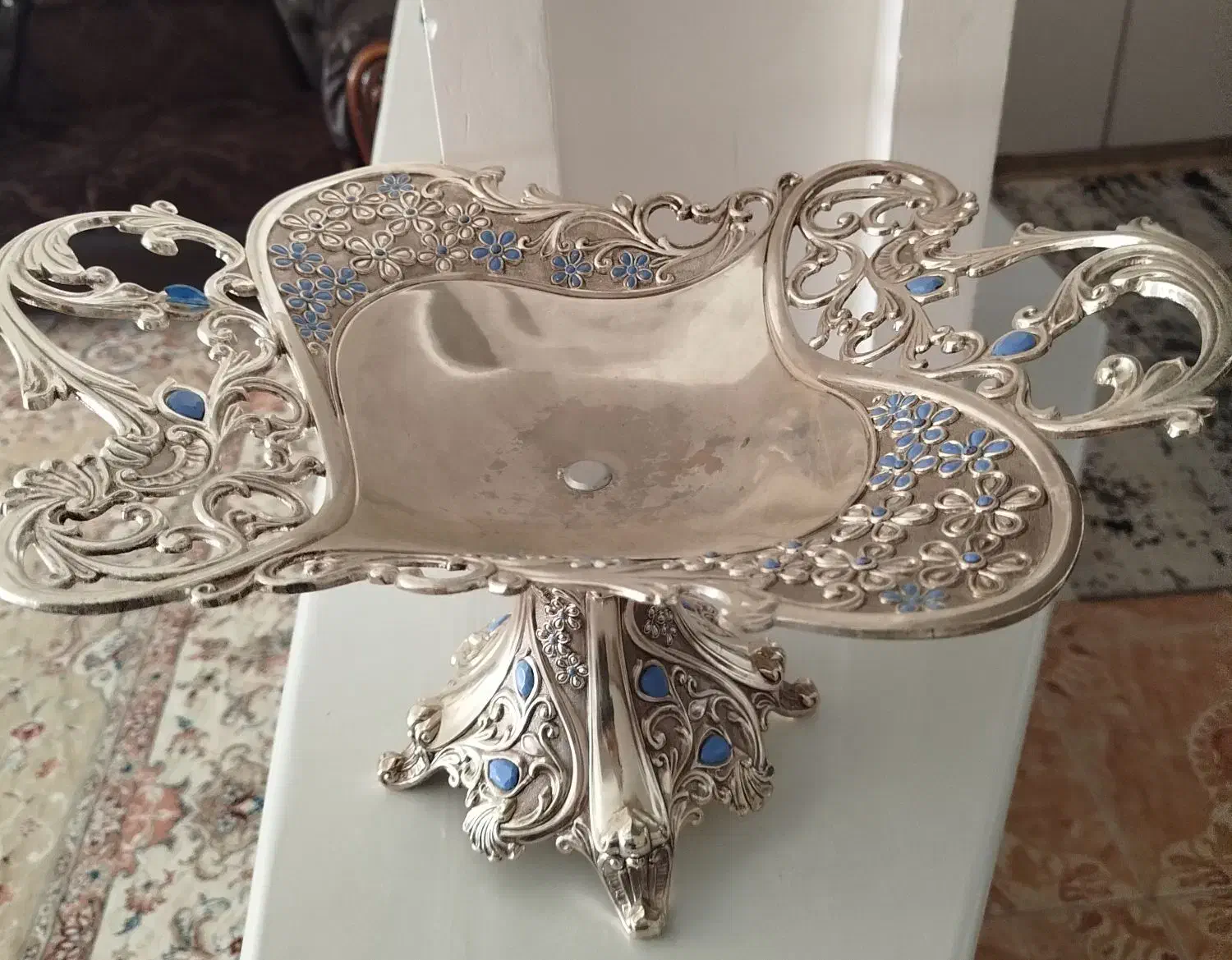 آینه و شمعدان و میز طرح برنج طلایی با سنگ مرمر|بوفه، ویترین، کنسول|تربتحیدریه, طالقانی|دیوار