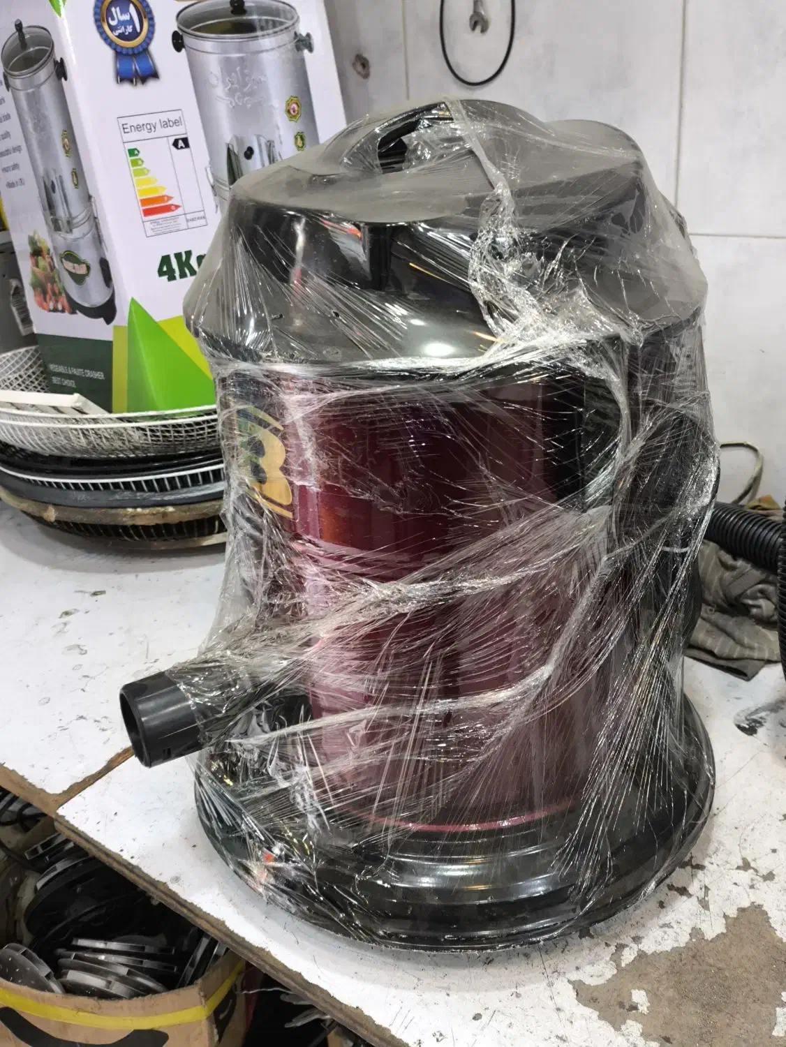 جارو برقی سطلی چرخ دار|جاروبرقی، جارو شارژی، بخارشو|لاهیجان, فیاض|دیوار