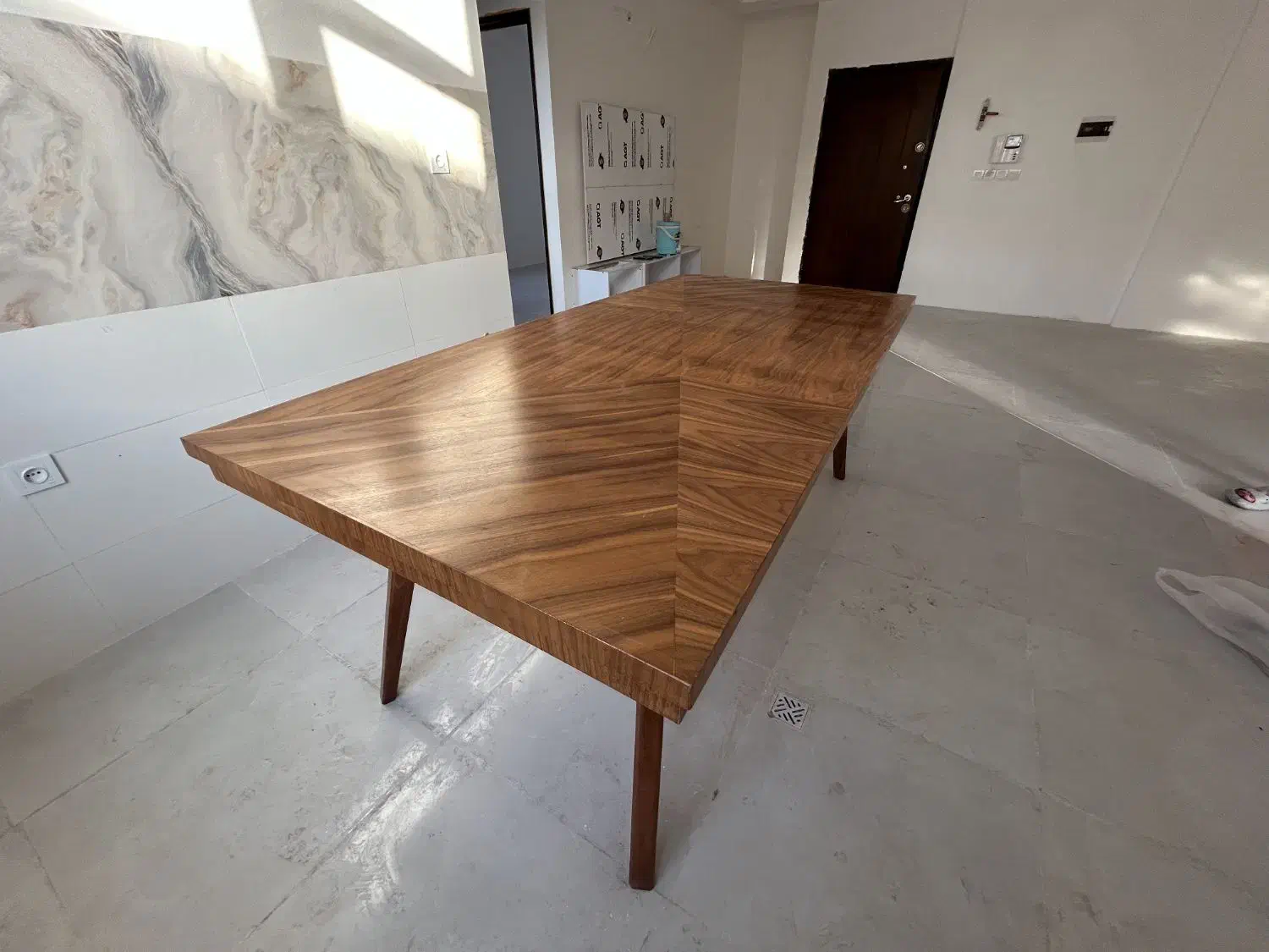 میز ناهار خوری ۸ نفره|میز و صندلی غذاخوری|پاکدشت, پاکدشت (مامازند)|دیوار