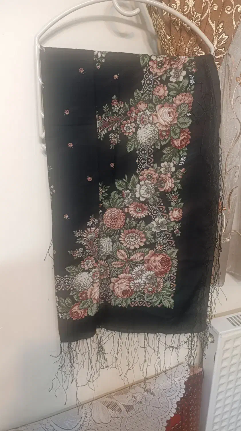 روسری و شال خارجی نونونونو|لباس|پردیس, فاز ۲|دیوار