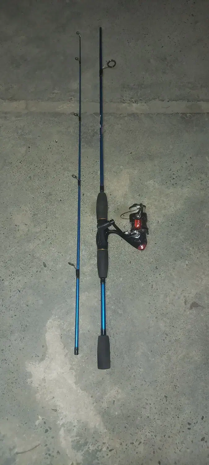 چوب وچرخ ماهیگیری|ماهیگیری|خمینی‌شهر, |دیوار