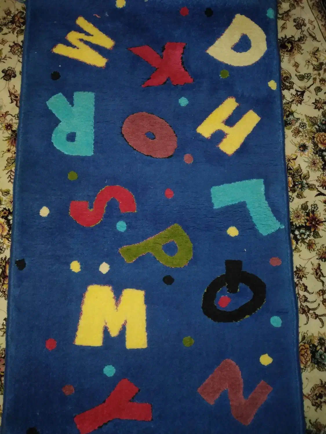 قالیچه به همراه پادری|فرش|اهواز, کوی صادقیه|دیوار