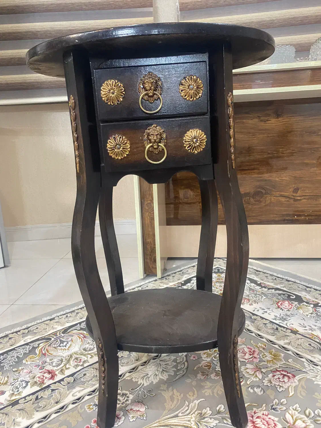 میز تلفن|میز تلفن|مشهد, ایثار|دیوار