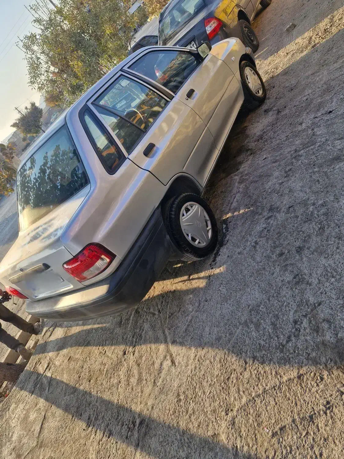 پرایدمدل ۸۴|خودرو سواری و وانت|مرودشت, ثبت احوال|دیوار