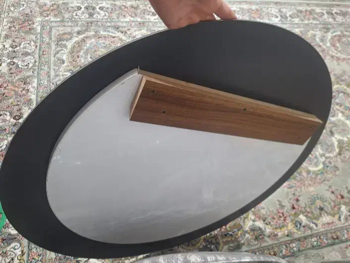 اینه|آرایشگاه و سالنهای زیبایی|سنندج, |دیوار