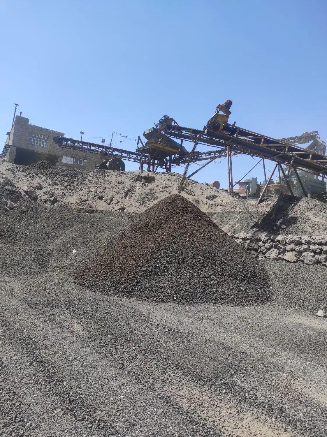 پوکه معدنی|مصالح و تجهیزات ساختمان|سریش آباد, |دیوار