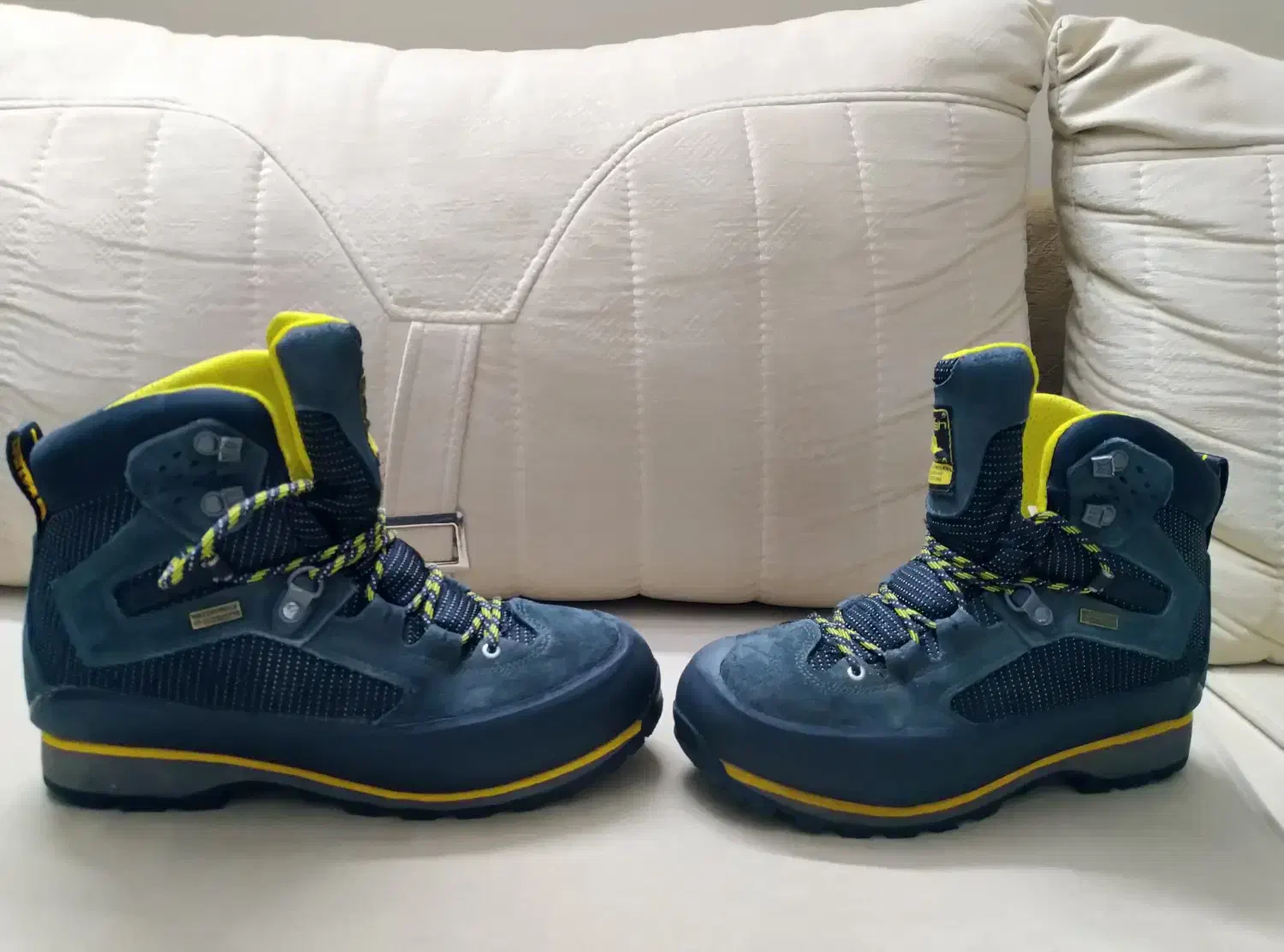 فروش کفش کوهنوردی لاوان مدل سهند|کیف، کفش، کمربند|شیراز, حومه شیراز|دیوار