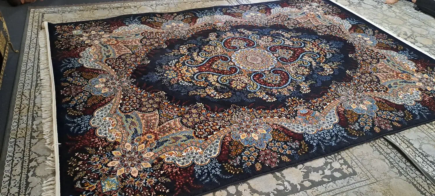 فرش ۹متری درحدنو|فرش|بروجرد, |دیوار