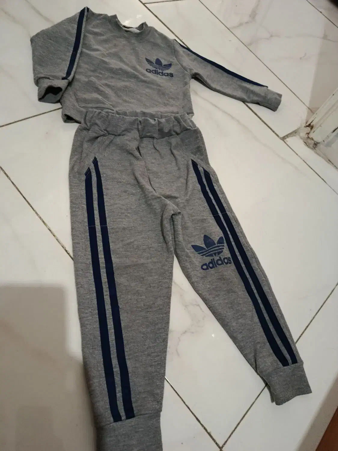 انواع بلوز های بچه گانه به قیمت حراج|کفش و لباس بچه|گرگان, |دیوار