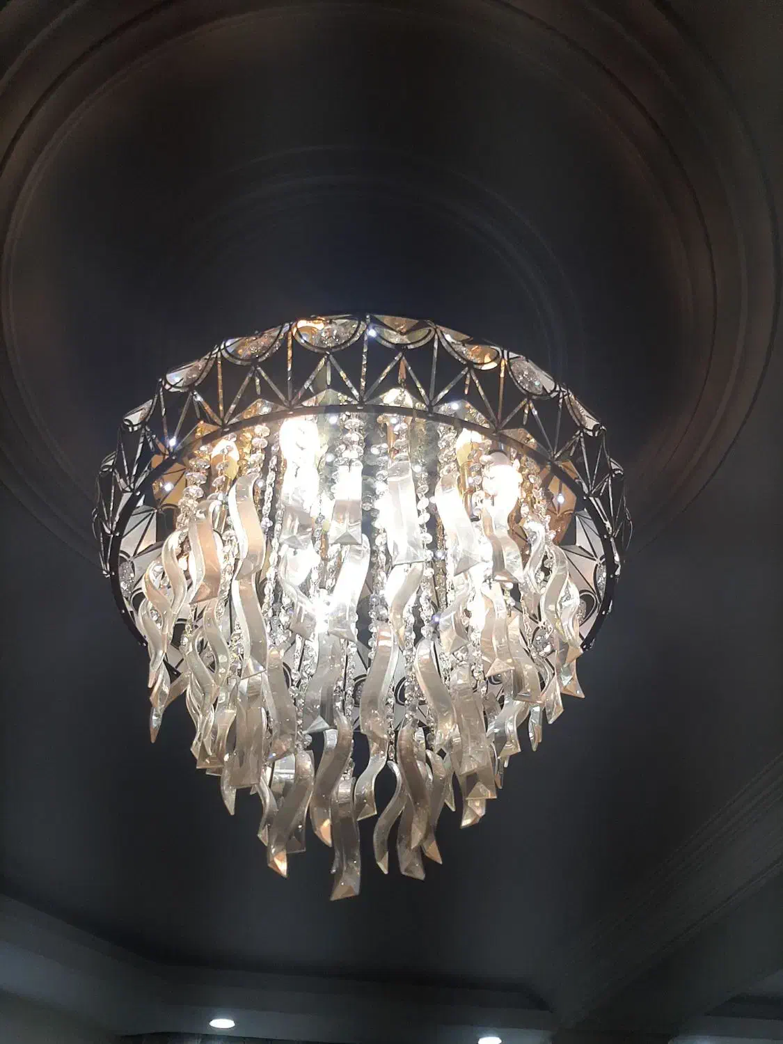 لوستر|لوستر و چراغ آویز|کرج, برغان|دیوار