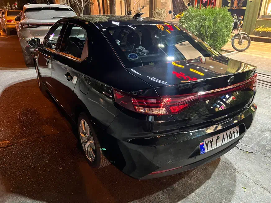 فروش اقساطی تاراوی۴(اتوگالری عطارد)|خودرو سواری و وانت|قم, سالاریه|دیوار