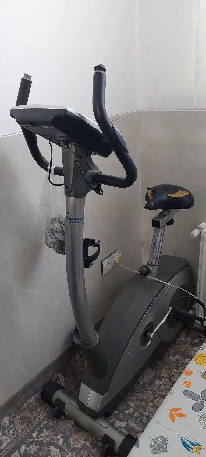 دوچرخه ثابت|تجهیزات ورزشی|یزد, |دیوار