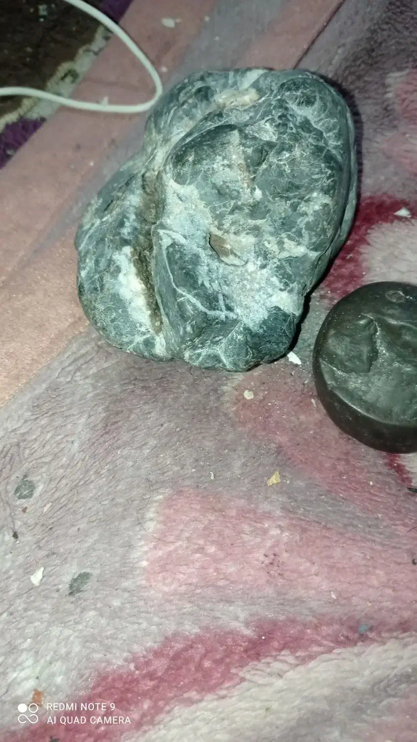 دوعدد سنگ قیمتی|کلکسیون اشیاء عتیقه|رباط‌کریم, انجم آباد|دیوار