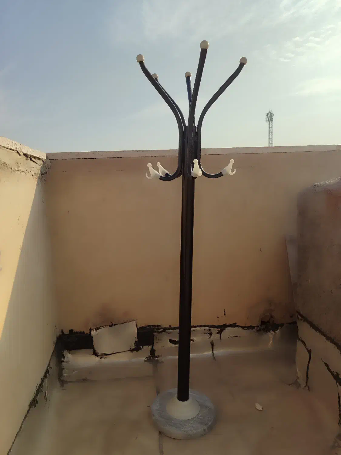 جا لباسی ایستاده - رخت اویز|بندرخت و رخت‌آویز|شاهین‌شهر, حافظ جنوبی|دیوار