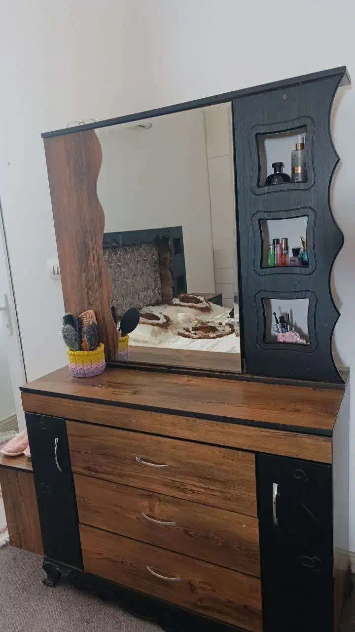 فروش 4عدد سرویس چوب|تخت و سرویس خواب|طبس, |دیوار