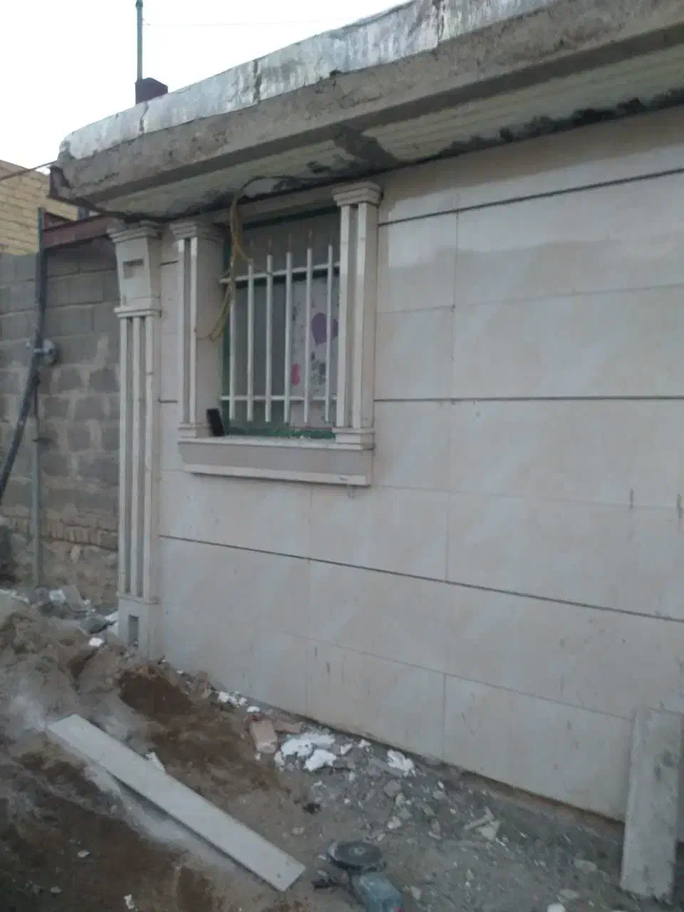 کاشی کار حرفه ای|خدمات پیشه و مهارت|بروجرد, |دیوار