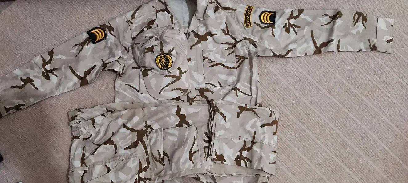 لباس سربازی سپاه پلنگی سایز 46|لباس|اراک, |دیوار