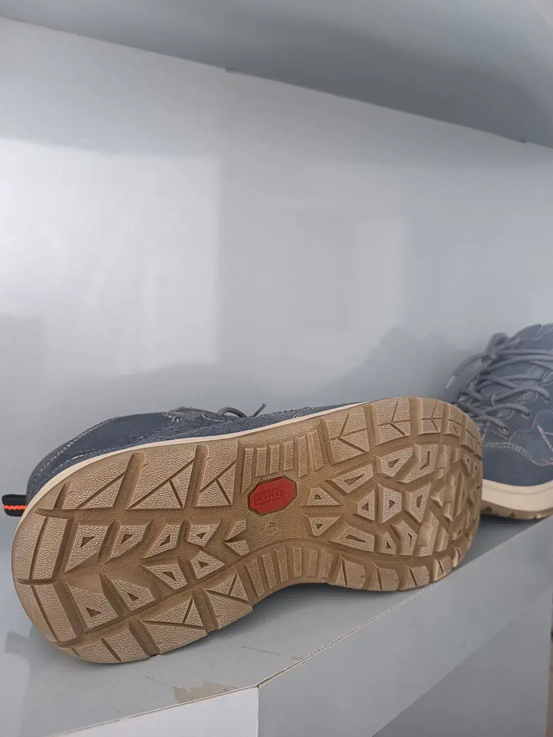 نیم پوت  خیلی بادوام سایز ۴۱|کیف، کفش، کمربند|میاندوآب, |دیوار