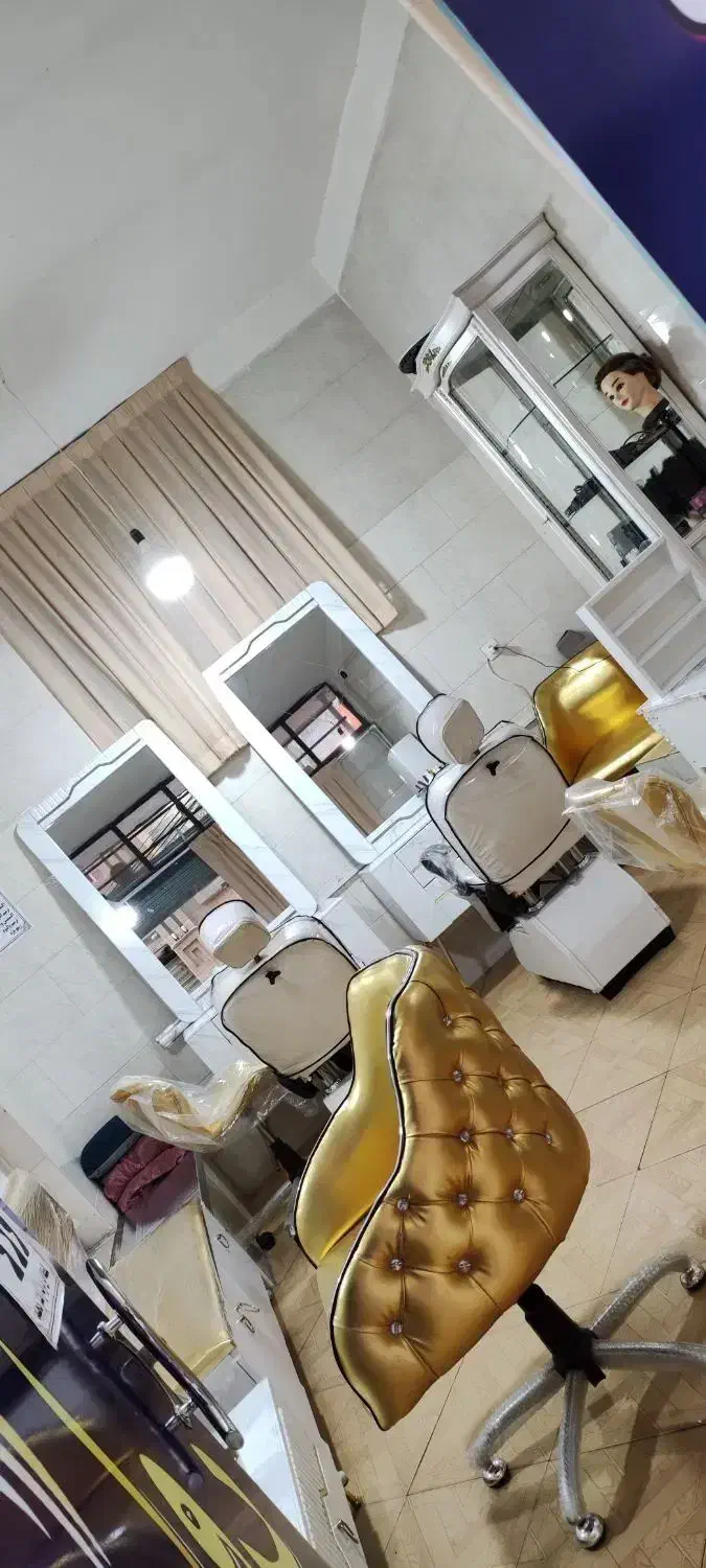 فروش کلیه وسایل آرایشگاه زنانه زیر قیمت|آرایشگاه و سالنهای زیبایی|تهران, شهرک دریا|دیوار