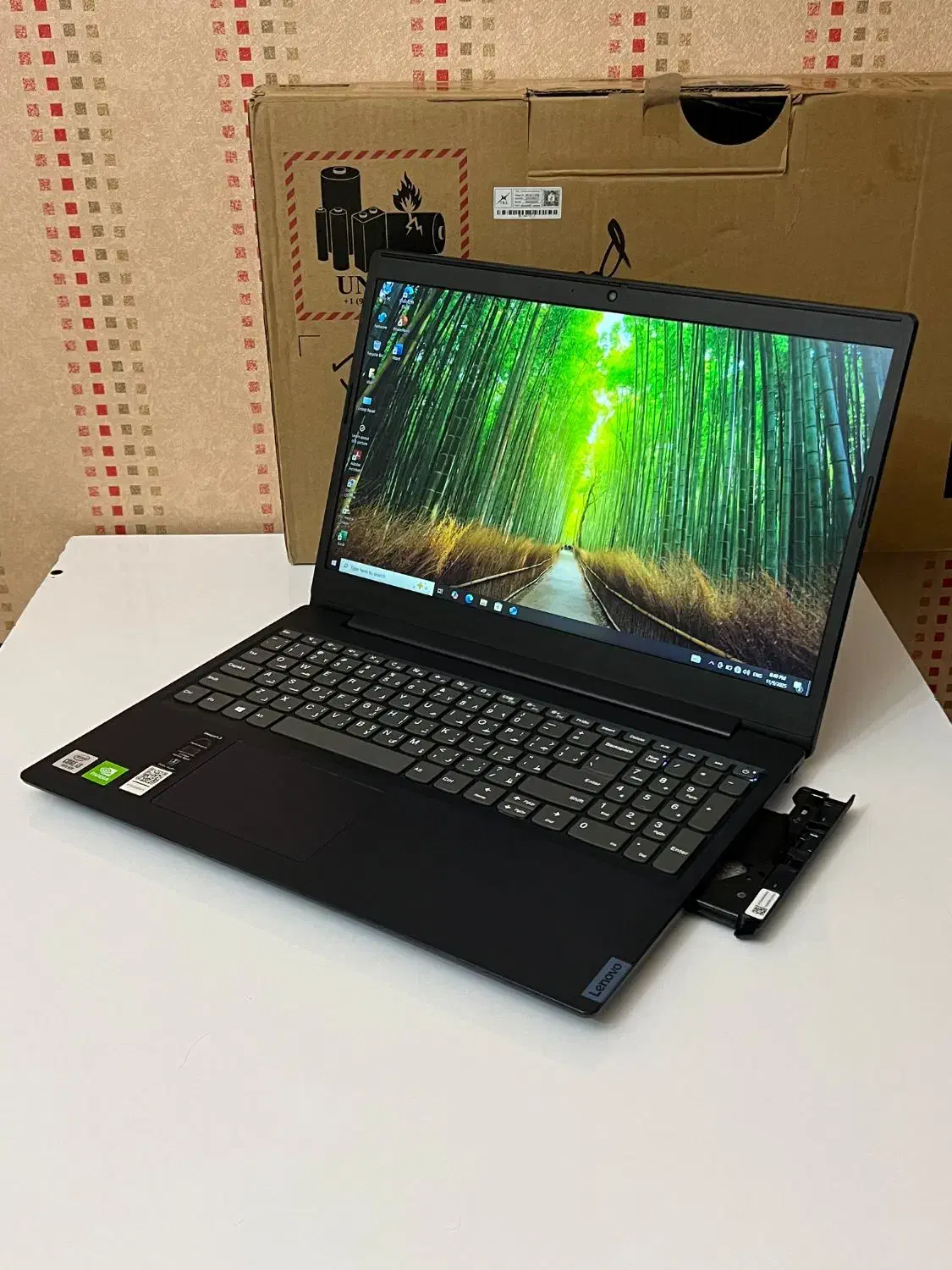 لنوو نسل ۱۰ گرافیکدار رام ۲۰ درحد آک|رایانه همراه|تهران, فردوس|دیوار