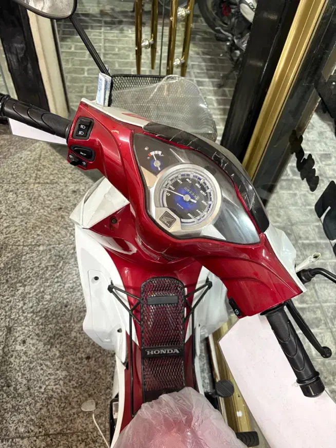 هندا ویو ۱۴۰۱|موتورسیکلت|تهران, سجاد|دیوار