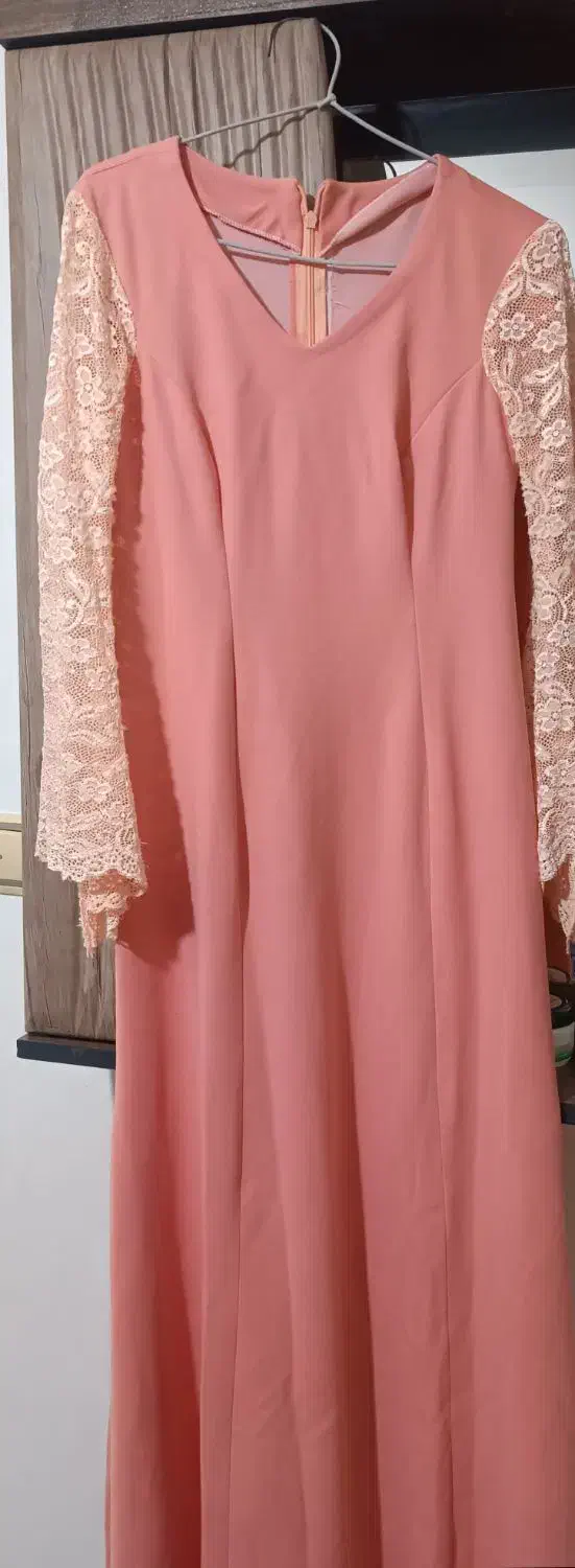 لباس مجلسی|لباس|لاهیجان, طالقانی|دیوار