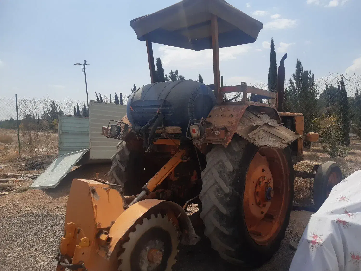 تراکتور رومانی کاتر دار|خودرو سنگین|لنجان, |دیوار