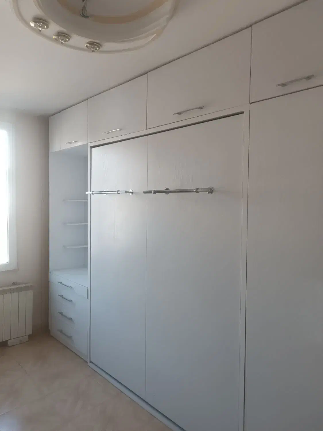 تخت تاشو و میز آرایش و میز تحریر|تخت و سرویس خواب|قزوین, |دیوار