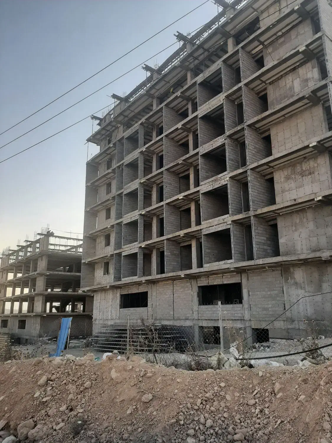 فروش خرید آپارتمان/کارمندان کمیته امداد/ صدرا فاز۱|پیشفروش املاک|صدرا-فارس, فاز ۱|دیوار