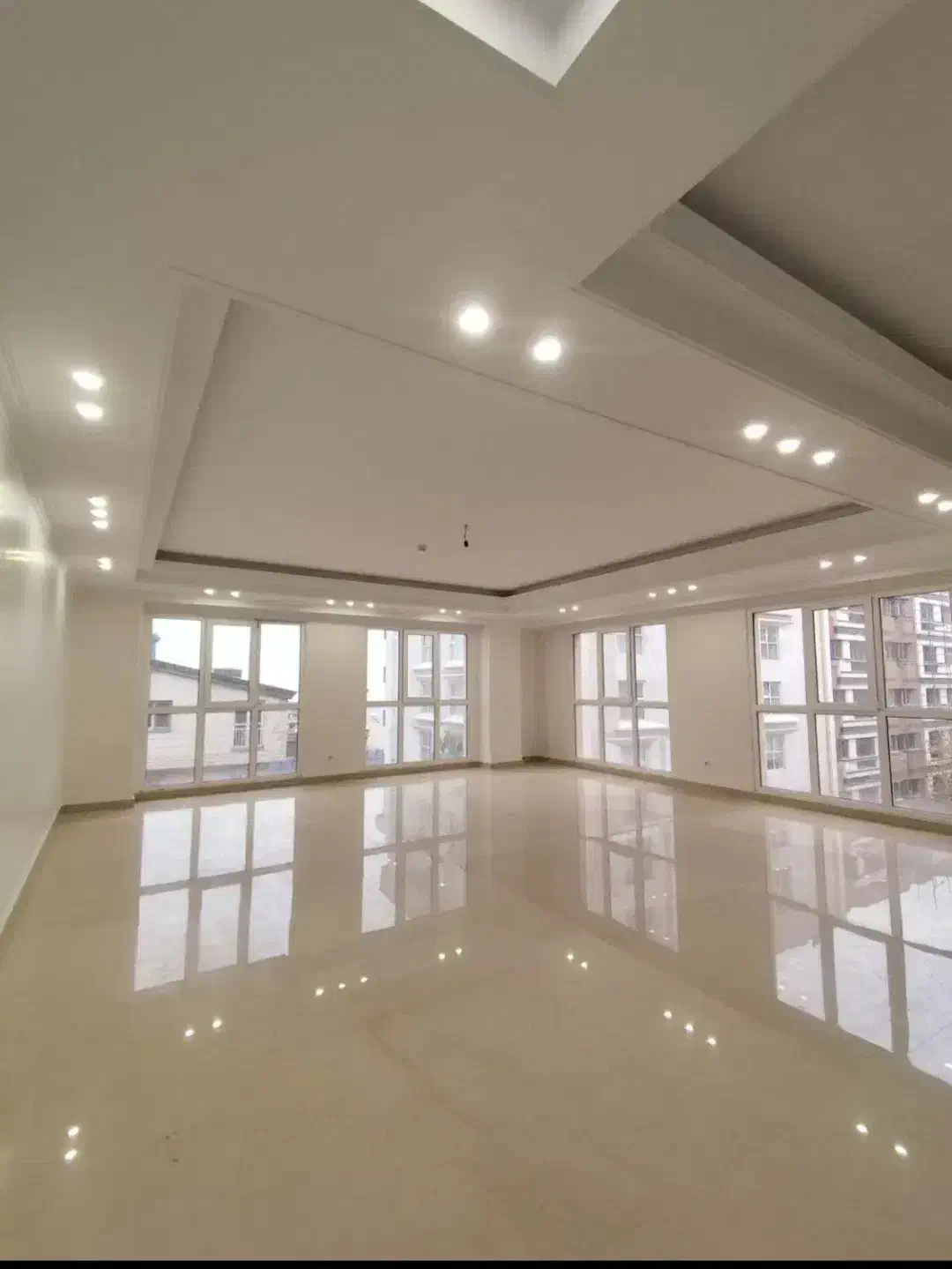 ۱۴۰ متر ۳ خواب سالن پرده خور فردوس شرق