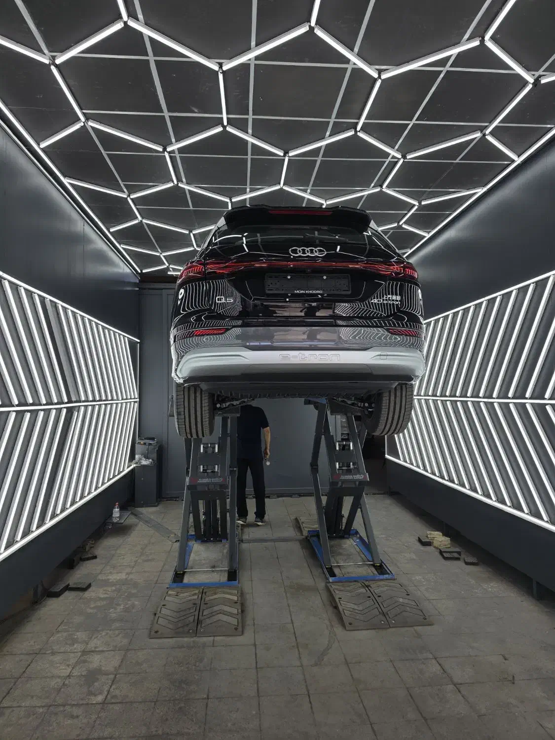 آئودی Q5 e-tron تیپ 3|خودرو سواری و وانت|تهران, قیطریه|دیوار