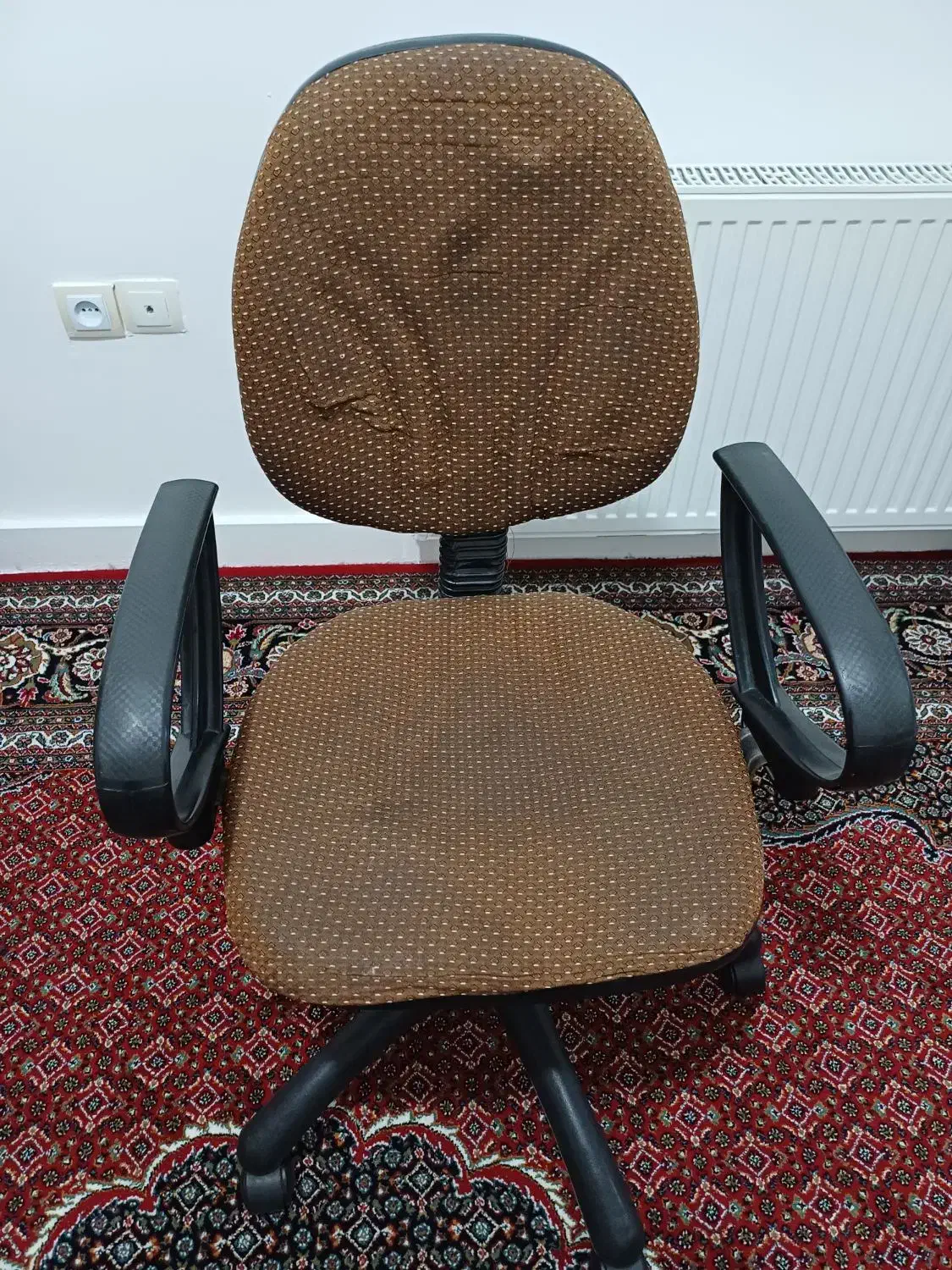 صندلی|مبلمان اداری|سنقر, |دیوار