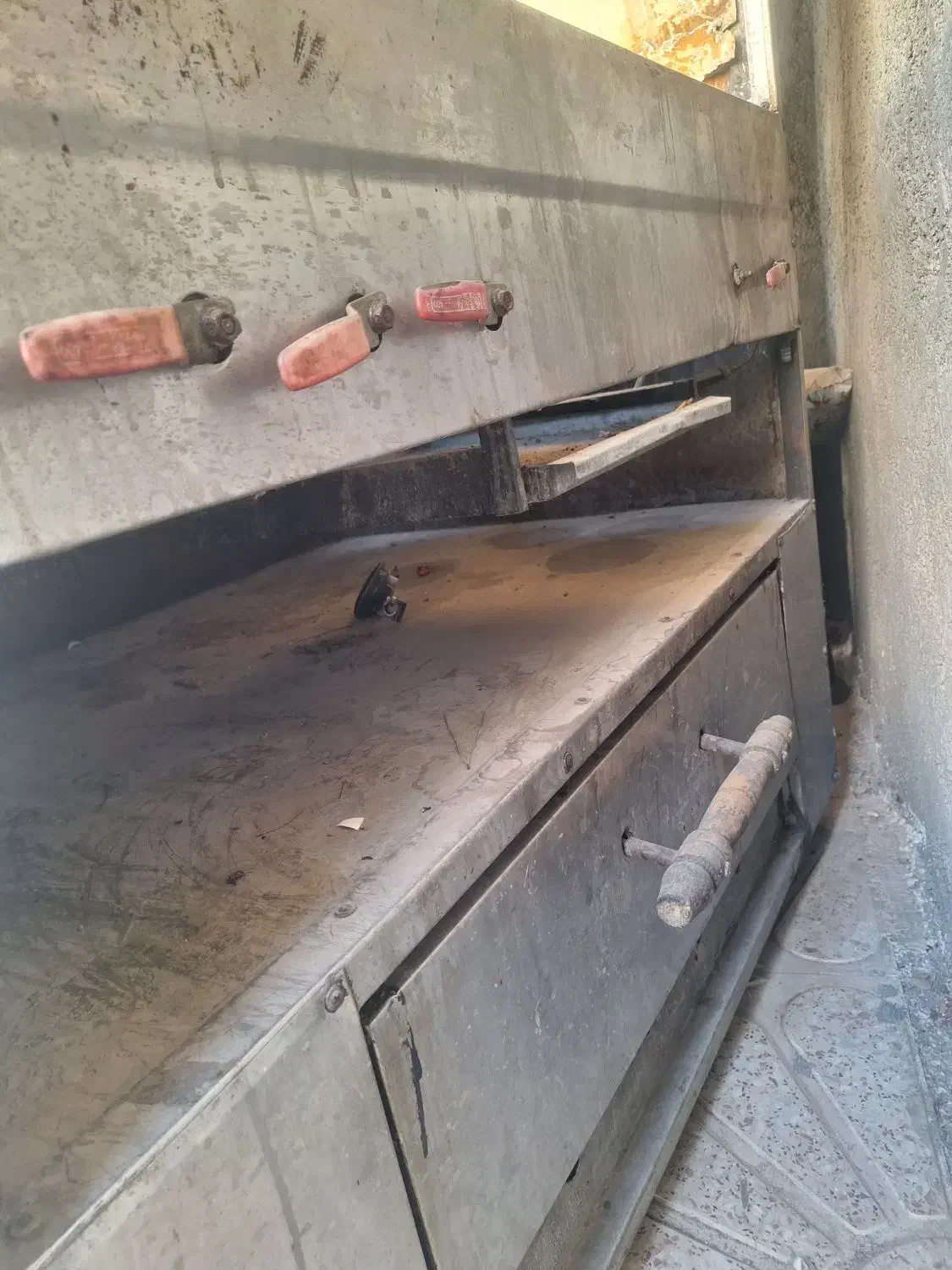 دستگاه ف فلافل همبرگرد وه پیتزاوکباب پزوسرخ کن|کافی‌شاپ و رستوران|بیستون, |دیوار