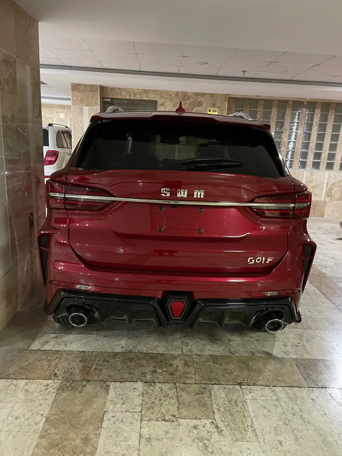 ماشین SWM G01F|خودرو سواری و وانت|کرج, کوی کارمندان شمالی|دیوار