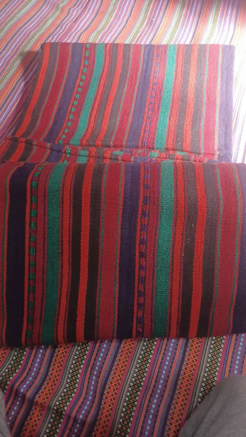 یک عدد جاجیم محلی و قدیمی  بفروش میرسد|گلیم، جاجیم، گبه|باسمنج, |دیوار