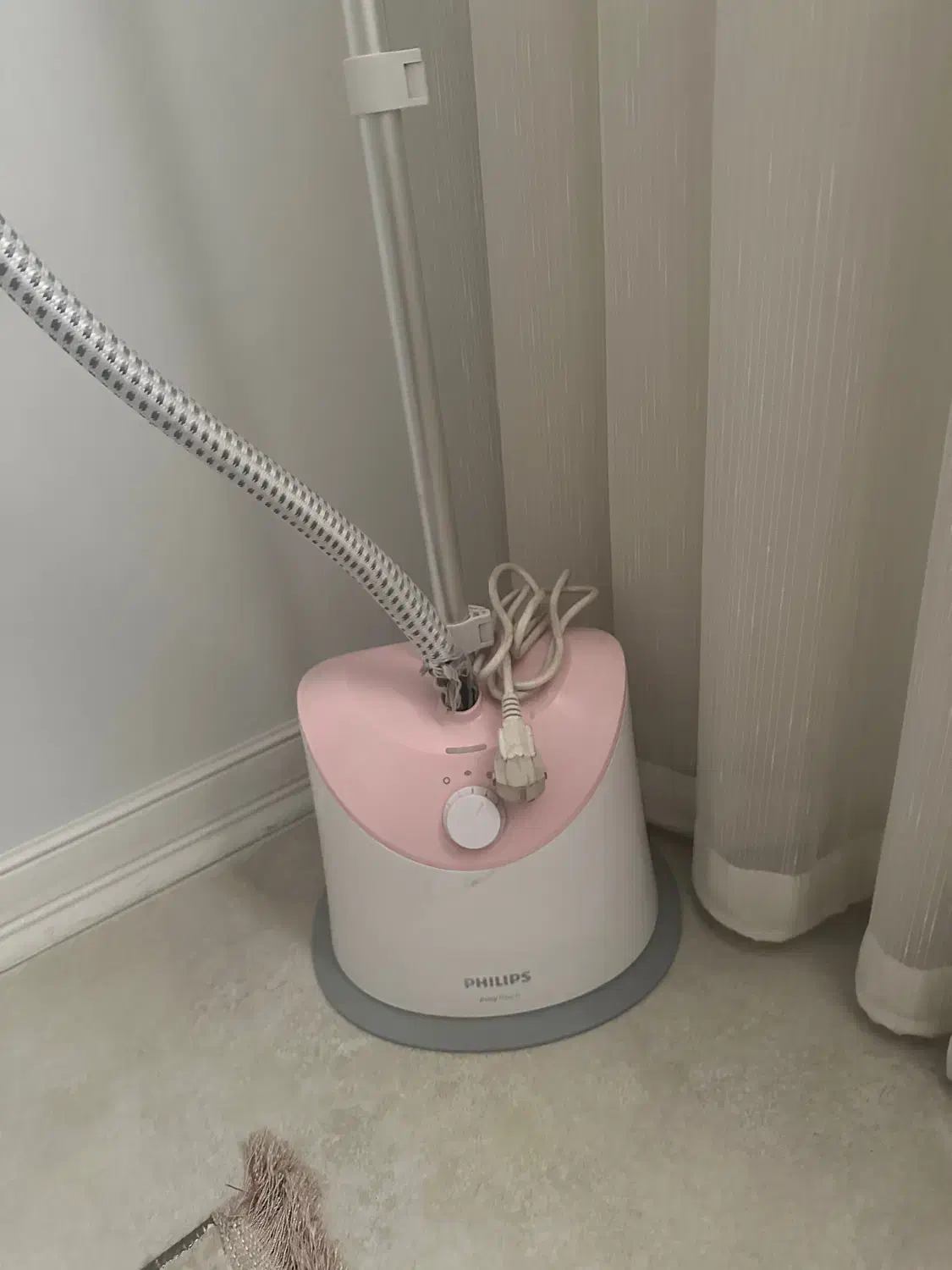 اتو بخار فیلیپس|اتو و لوازم اتو|سبزوار, ولیعصر (نجار آباد)|دیوار