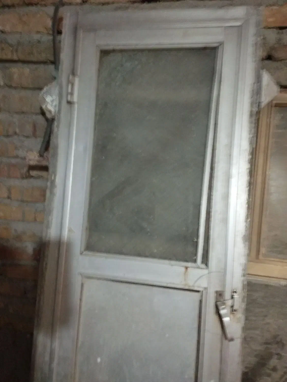 پنجره آهنی|مصالح و تجهیزات ساختمان|کرج, شهرک نهال و بذر|دیوار